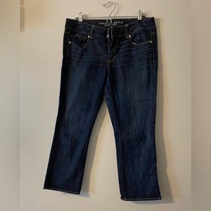 American Eagle Artist Crop. Size 10